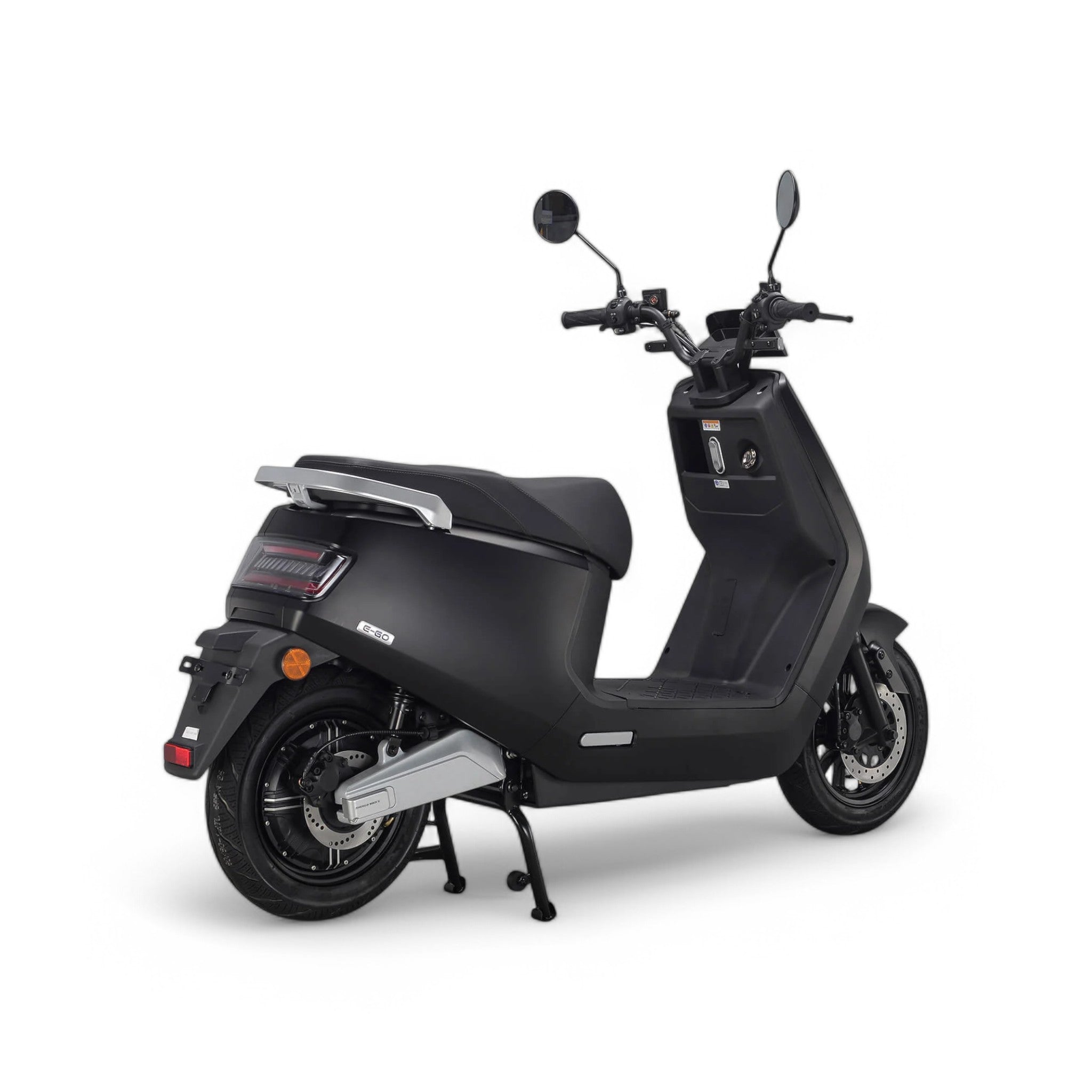 IVA E-GO S8 Matzwart - IVA Mobility BV